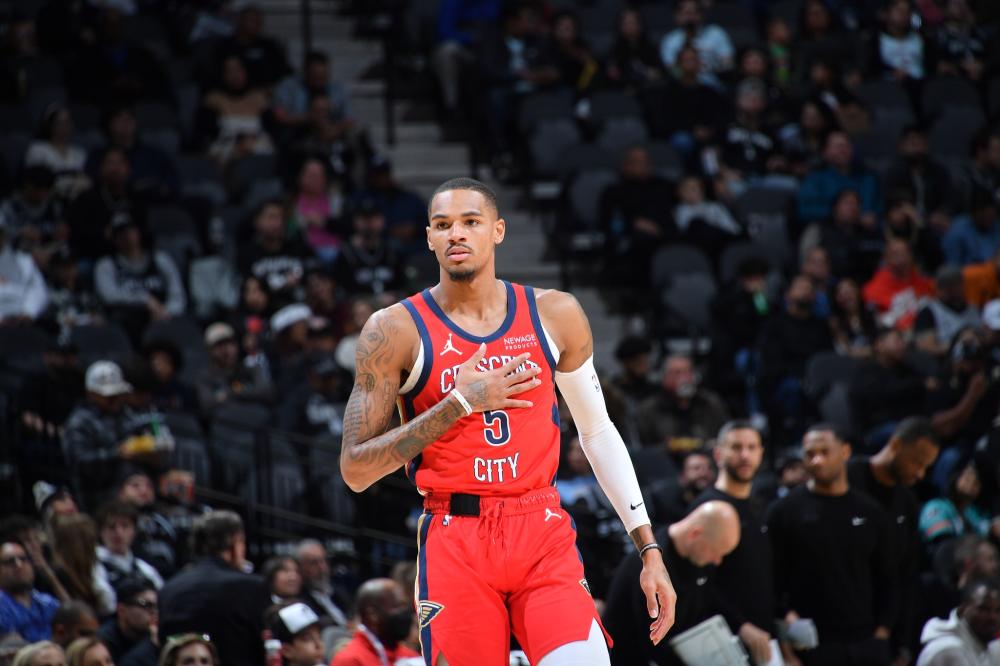 间的一桩交 间的一桩交