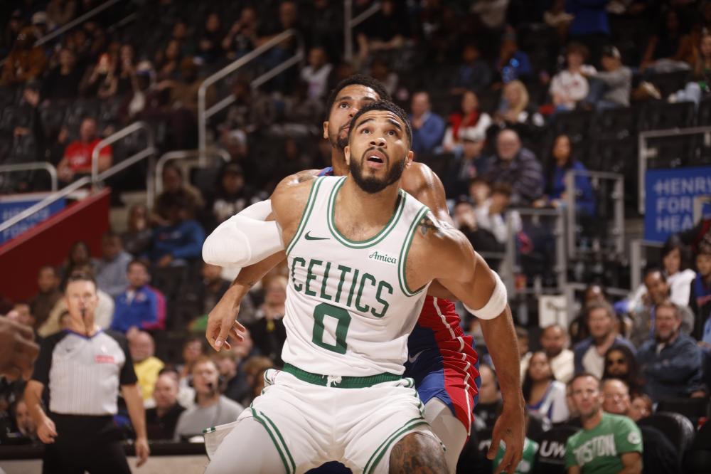 中更具自信 中更具自信